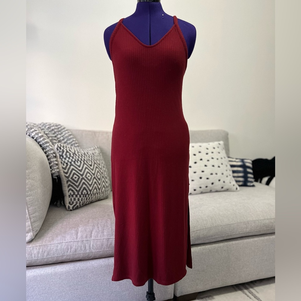 NWOT: Abercrombie ribbed stretch midi Burgundy Sleeveless Dress, size L